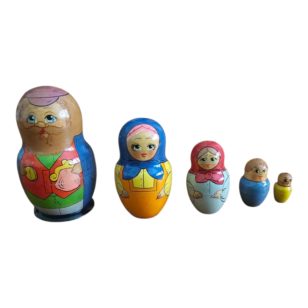 Vintage Handmade Handpainted Wood Nesting Matryoshka Dolls 5 Piece Decor Trinket